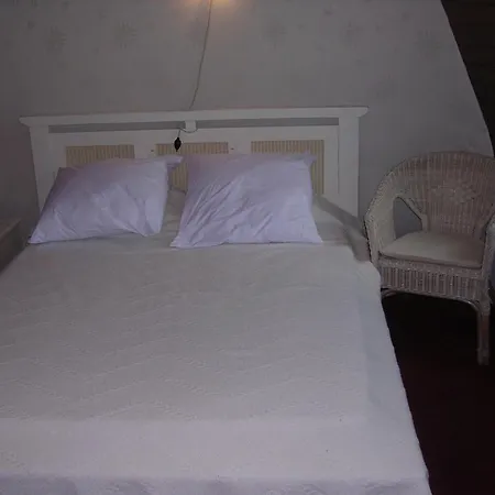Bed & Breakfast D'hote Priory-view